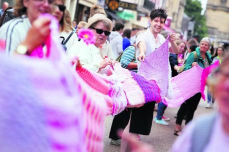 Oxford Mail – It’s nuke one, purl one