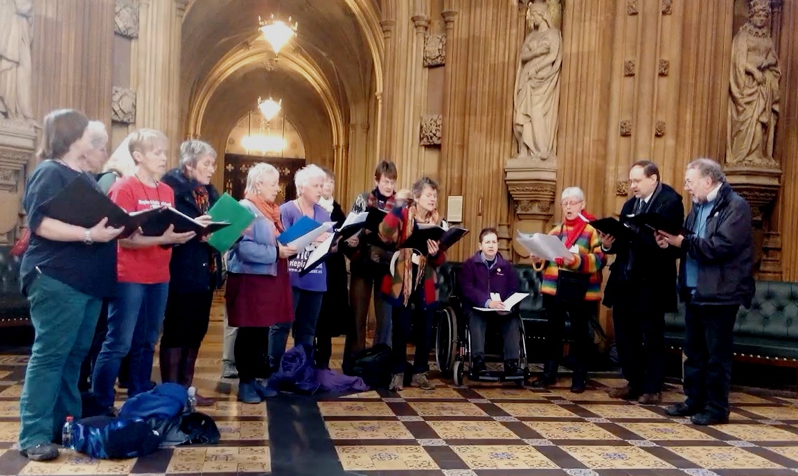 BRIEF SUMMARY OF OUR SINGING LOBBY – SINGING TRIDENT OUT by Angie Zelter, 11th March, 2015.